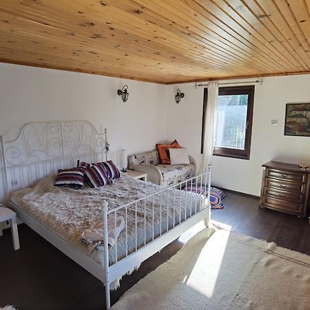 Room For Guests Szmoljan Kültér fotó